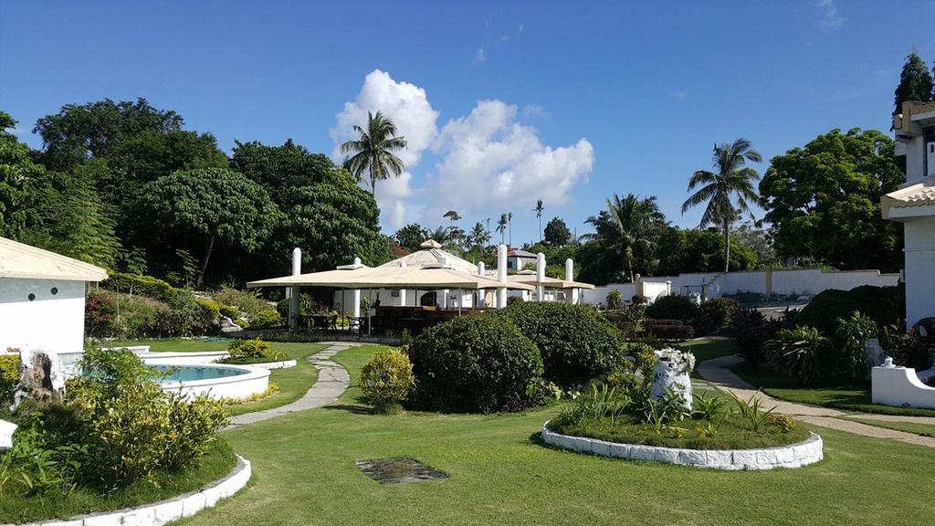 Casa Del Mar Beach Resort San Remigio  Eksteriør billede